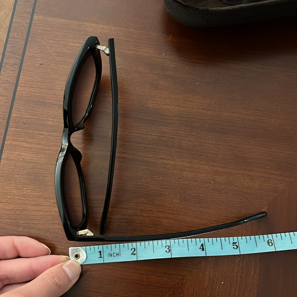 Tom Ford Sunglasses - Picture 10 of 12